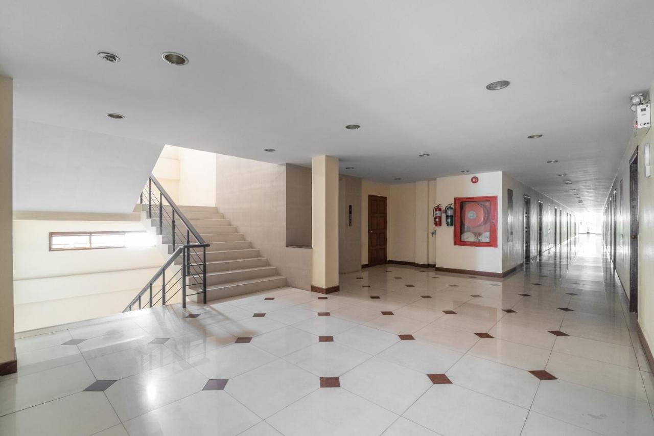 Oyo 882 The Moonlight Serviced Apartment Pattaya Buitenkant foto