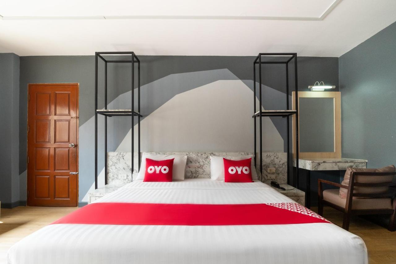 Oyo 882 The Moonlight Serviced Apartment Pattaya Buitenkant foto